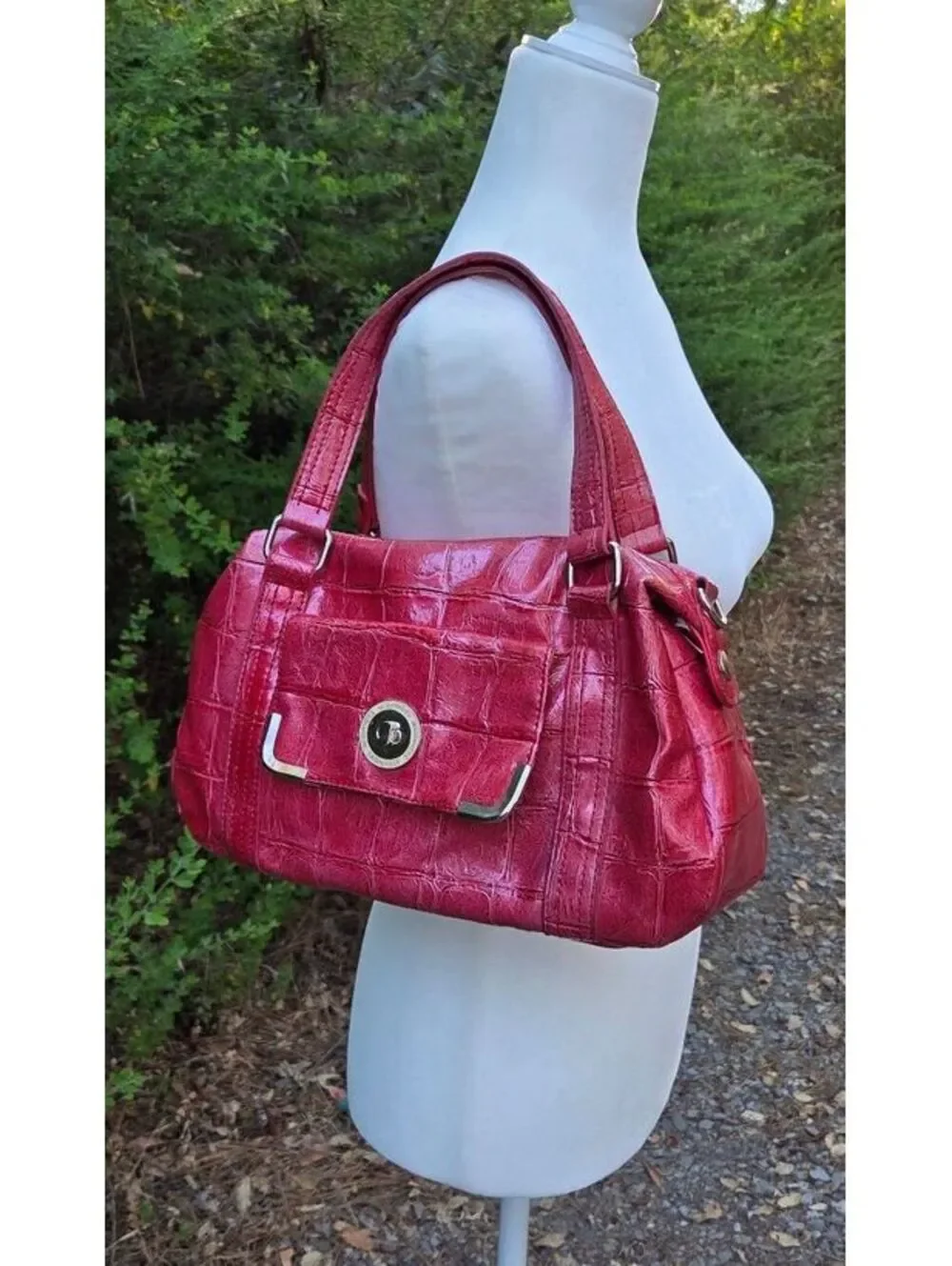 Y2K Streetwear Sag Harbor Red Faux Croc Handbag Turn-Lock Signature Lining